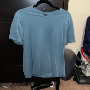 H&M t-shirt, royal blue color, size large